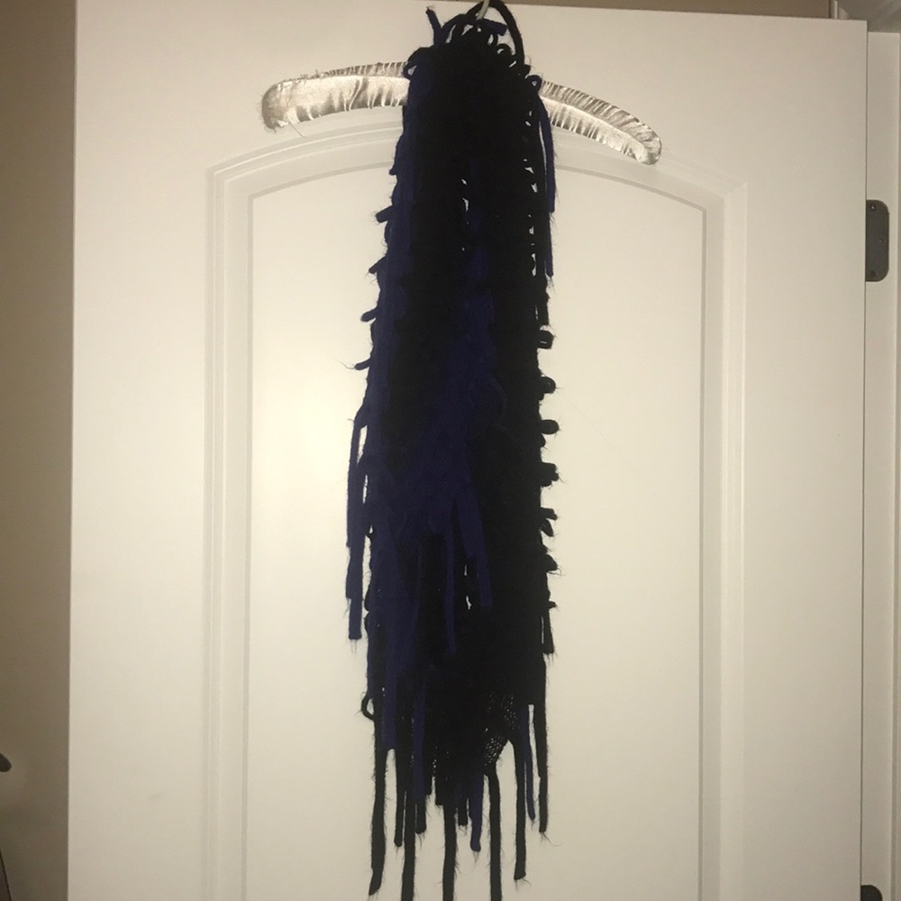 Tie Scarf